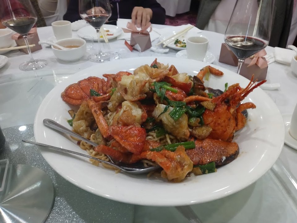 ds31 生滾龍蝦粥 fresh lobster congee
